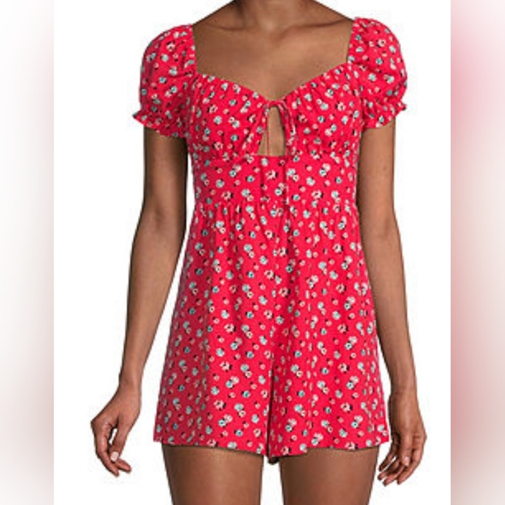 City Triangles Floral Short Sleeve Romper (NWT)